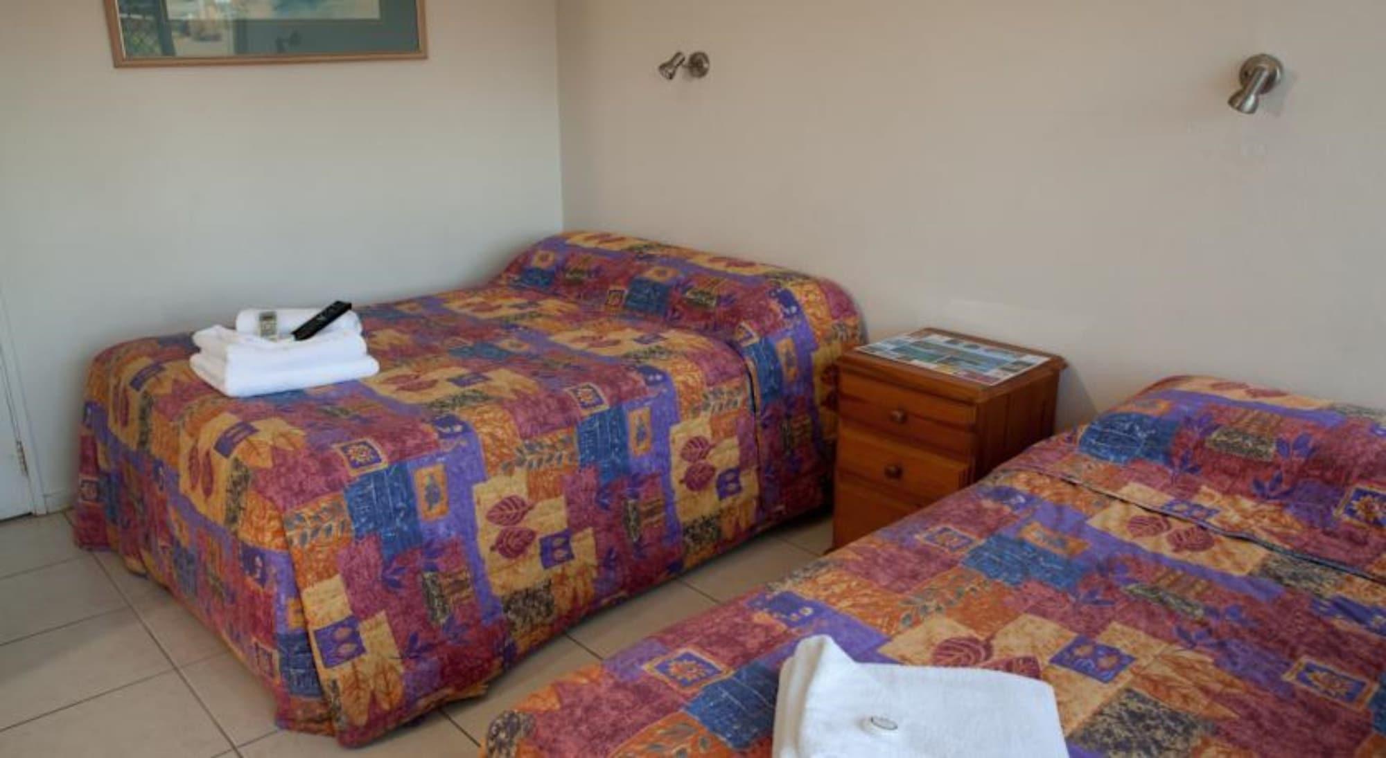 Strand Motel Townsville Bagian luar foto