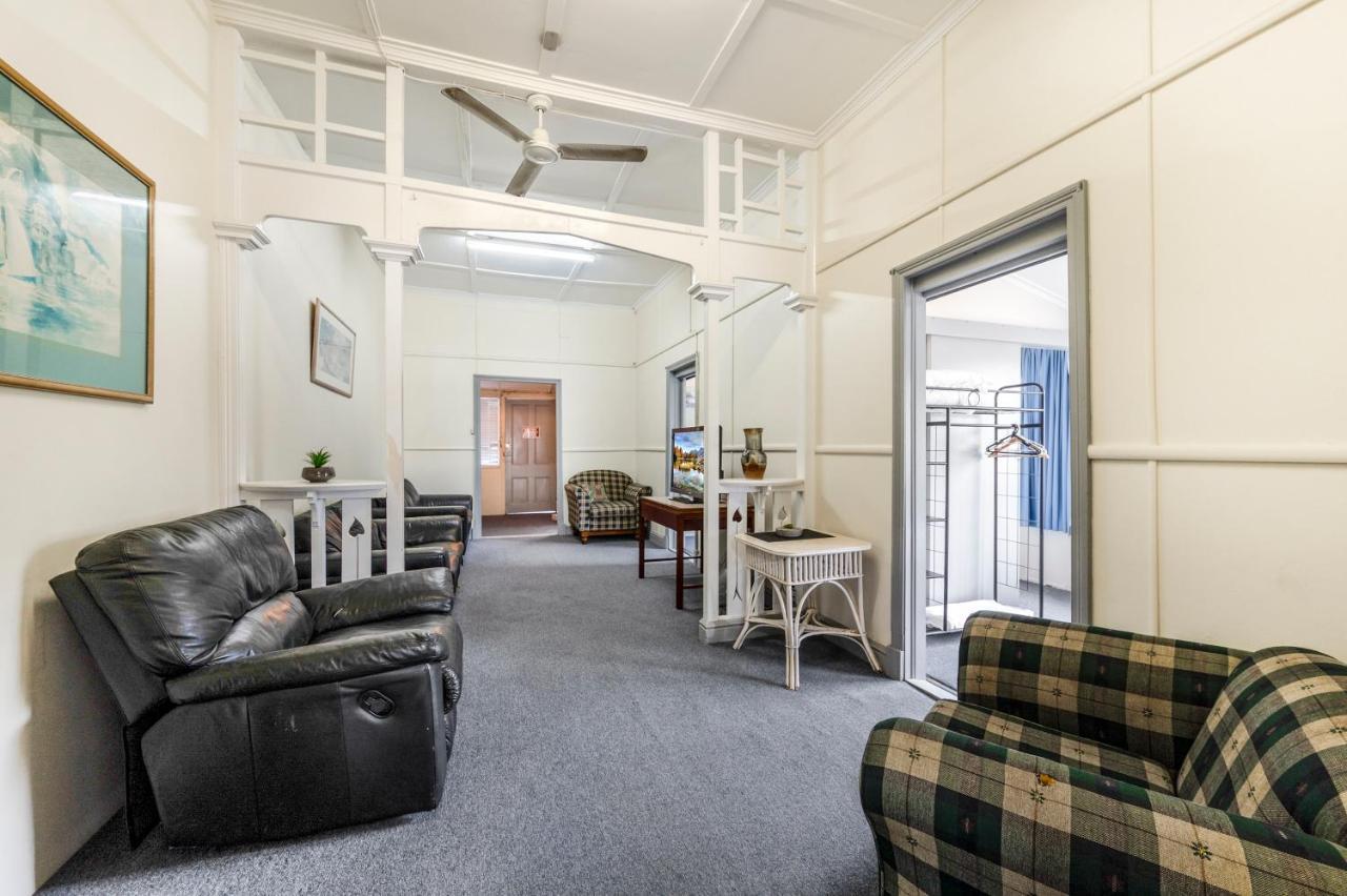 Strand Motel Townsville Bagian luar foto