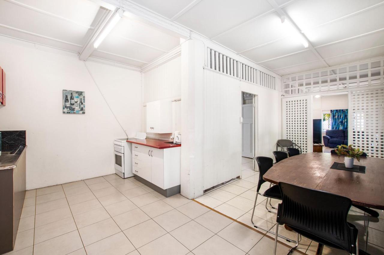 Strand Motel Townsville Bagian luar foto