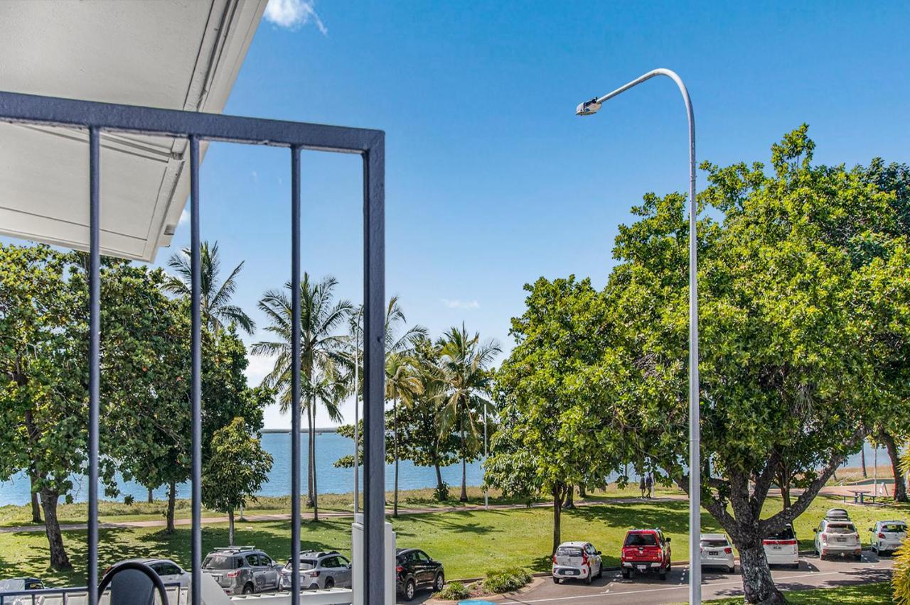 Strand Motel Townsville Bagian luar foto
