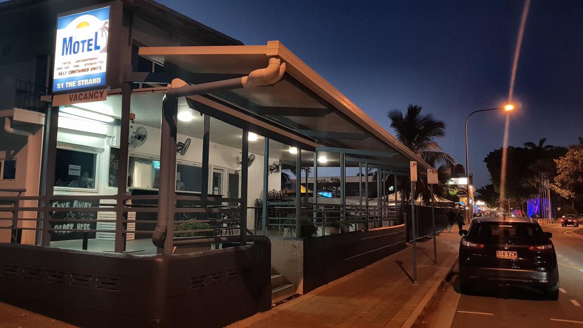 Strand Motel Townsville Bagian luar foto